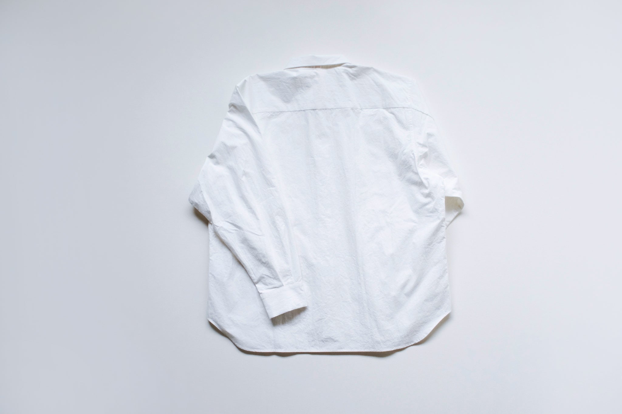 MAN-TLE SHIRT R0S8 White Weather