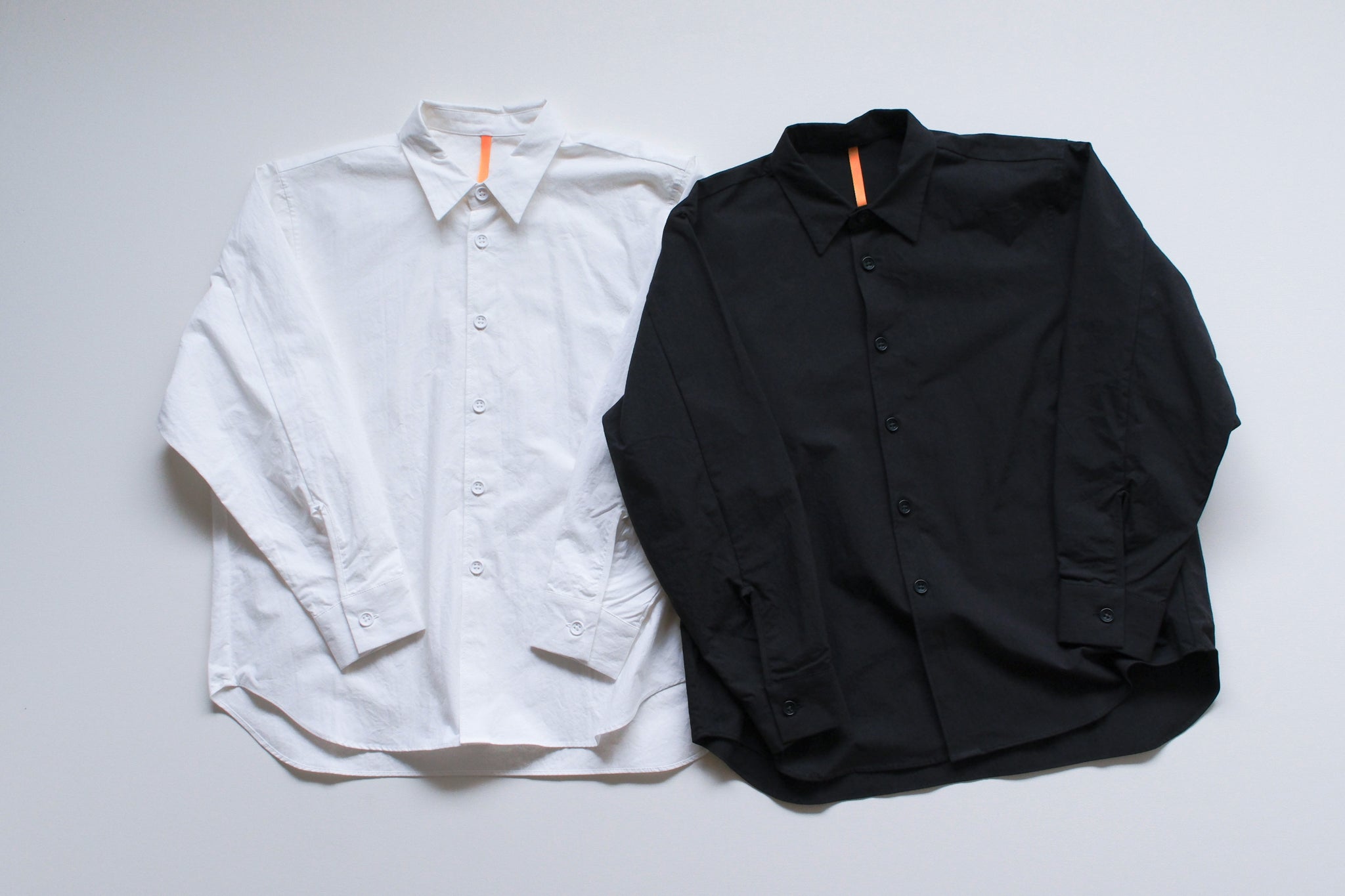 MAN-TLE SHIRT R0S8 White Weather