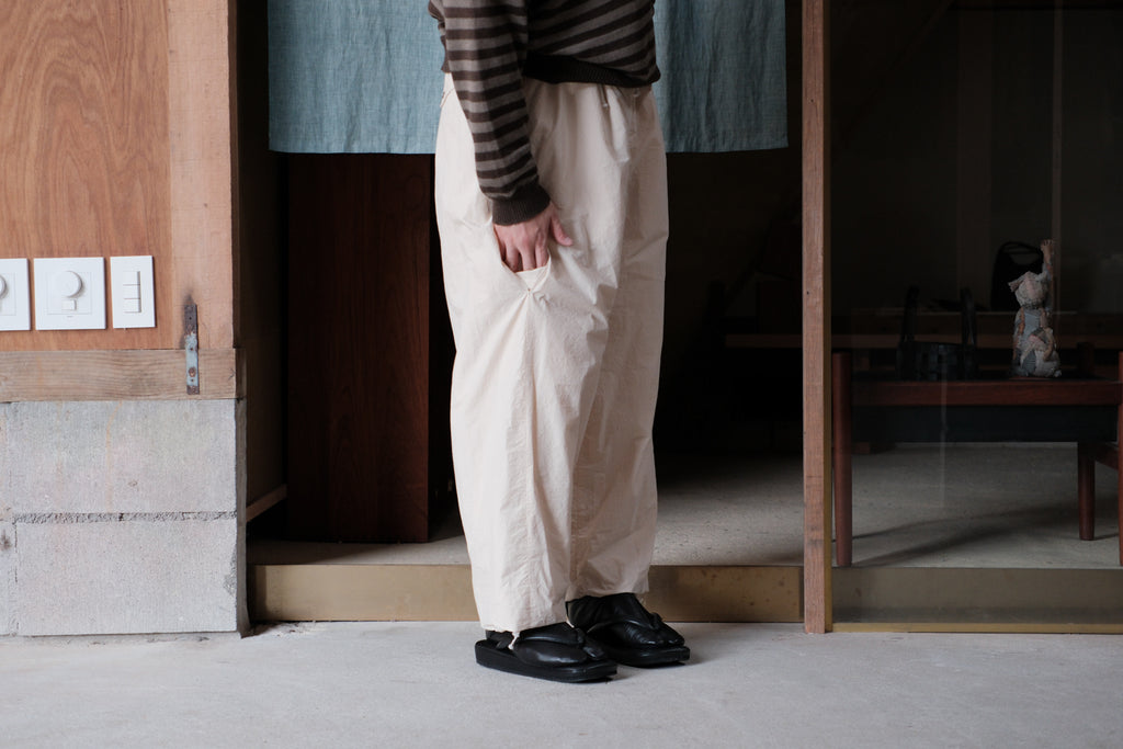 amachi　Air Forming Pants