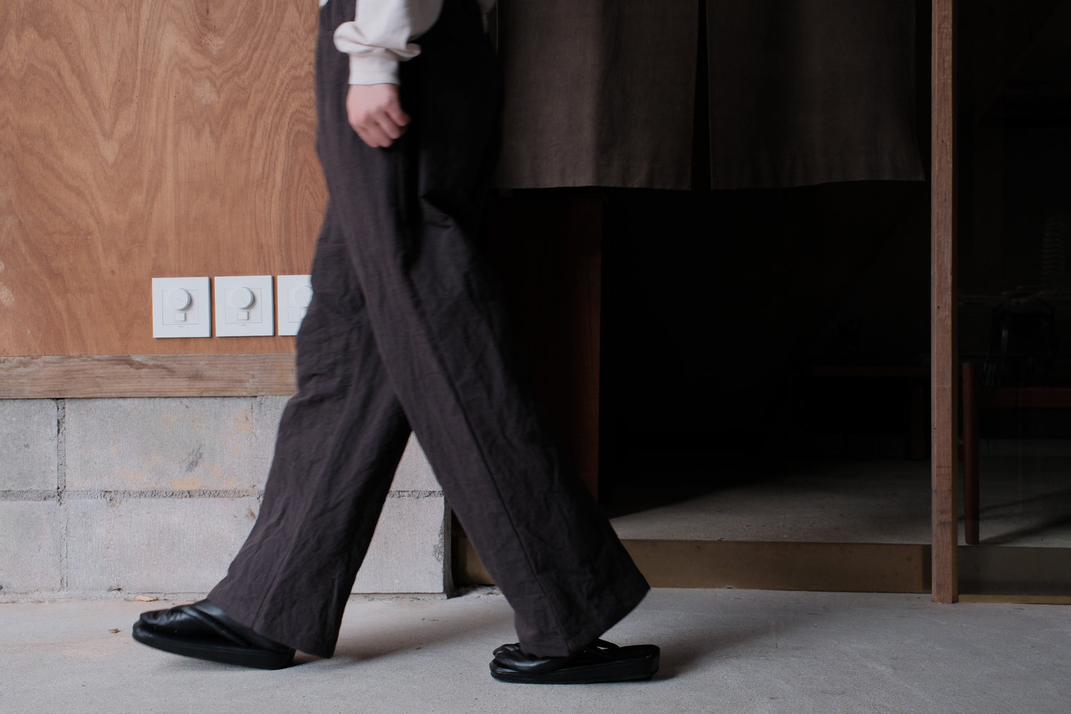 R20P5 "Solid Pants" Earth Linen