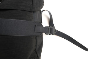 MAN-TLE GEAR R0G2 Black Nylon Messenger