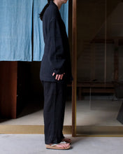 画像をギャラリービューアに読み込む, ARTS&amp;SCIENCE　Samue work pants　L/S loose dobby double cloth - Black
