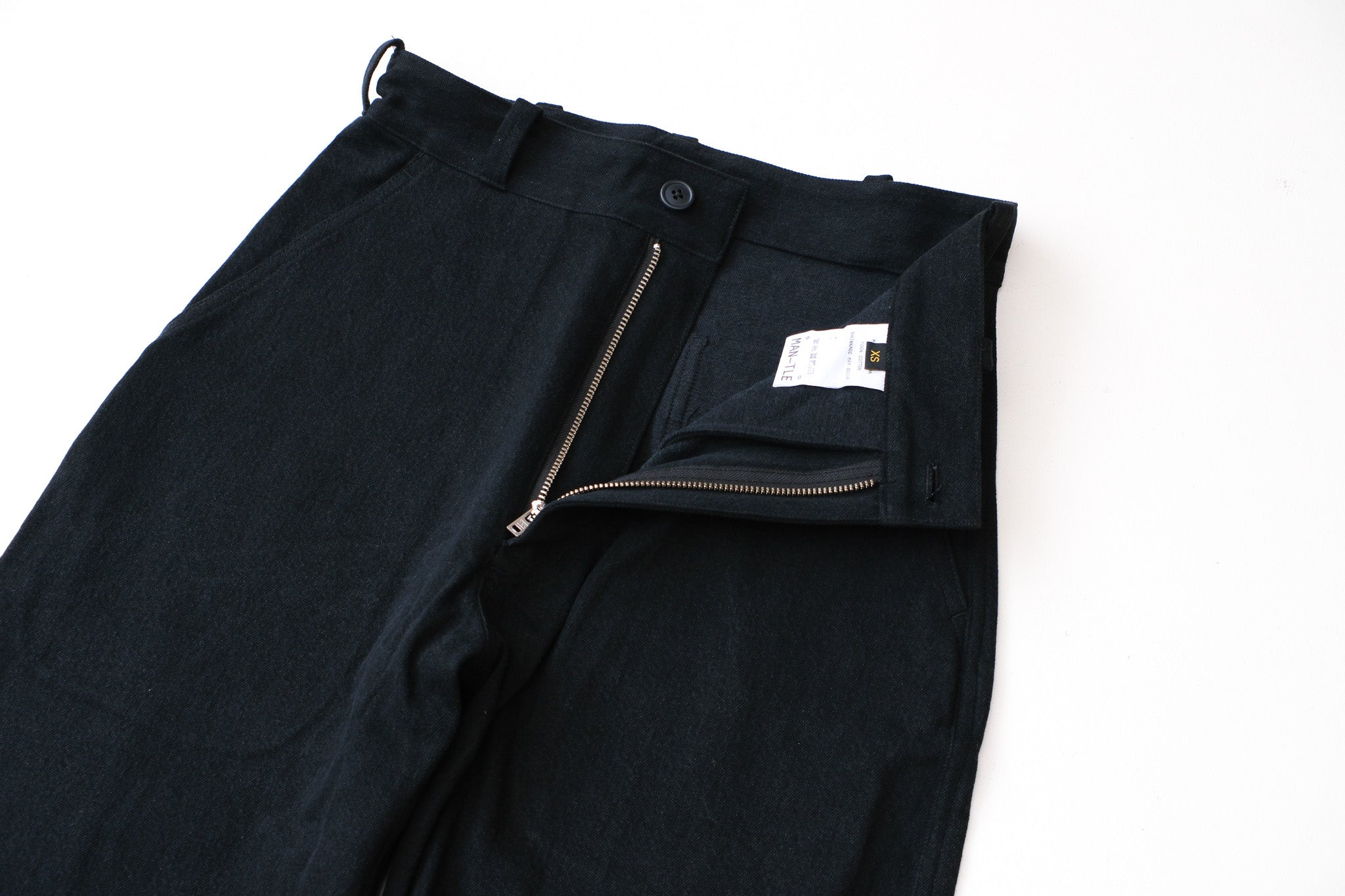 MAN-TLE　R19J6 Jebok Pants All Black Denim