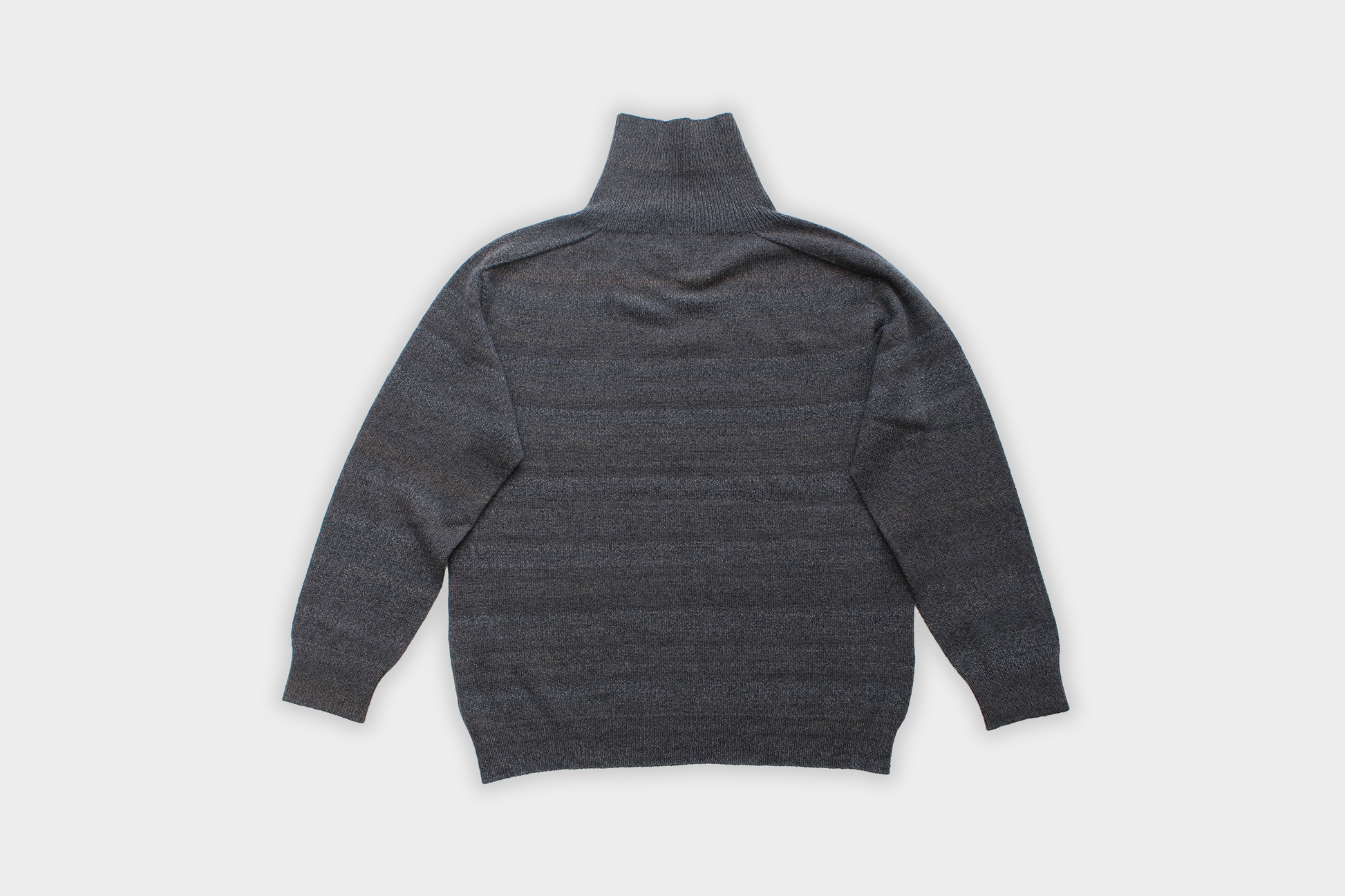 amachi.　Gradation High Neck Knit