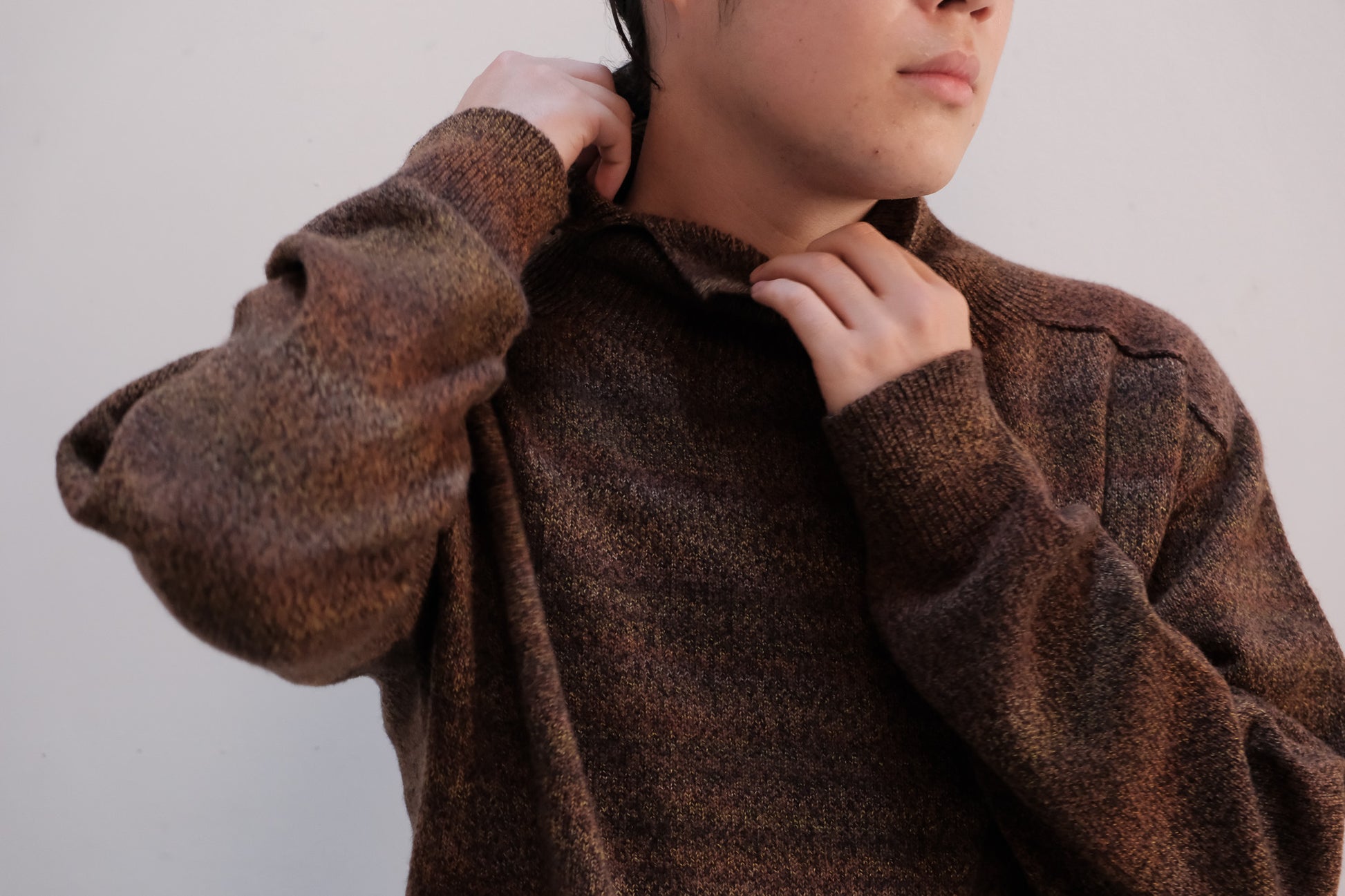 amachi.　Gradation High Neck Knit