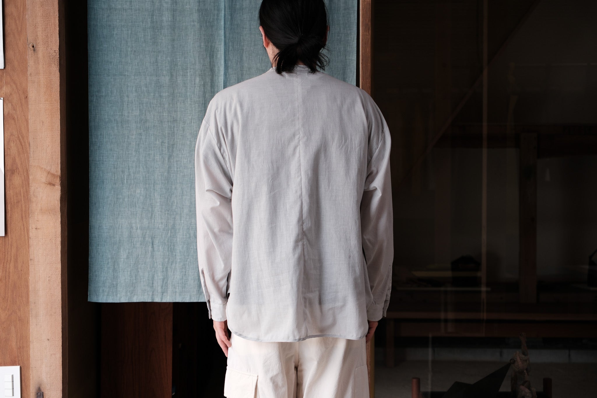 amachi Medium of flow Framed Shirt – 履物関づか 岩倉AA Online Store