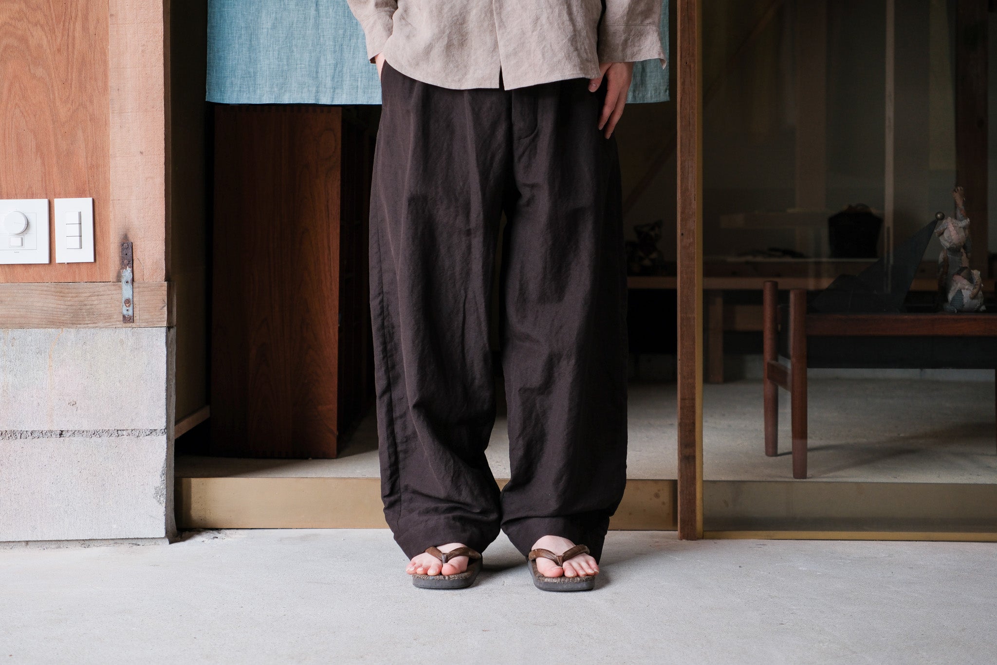evan kinori　Two Pleat Pants worsted wool linen canvas