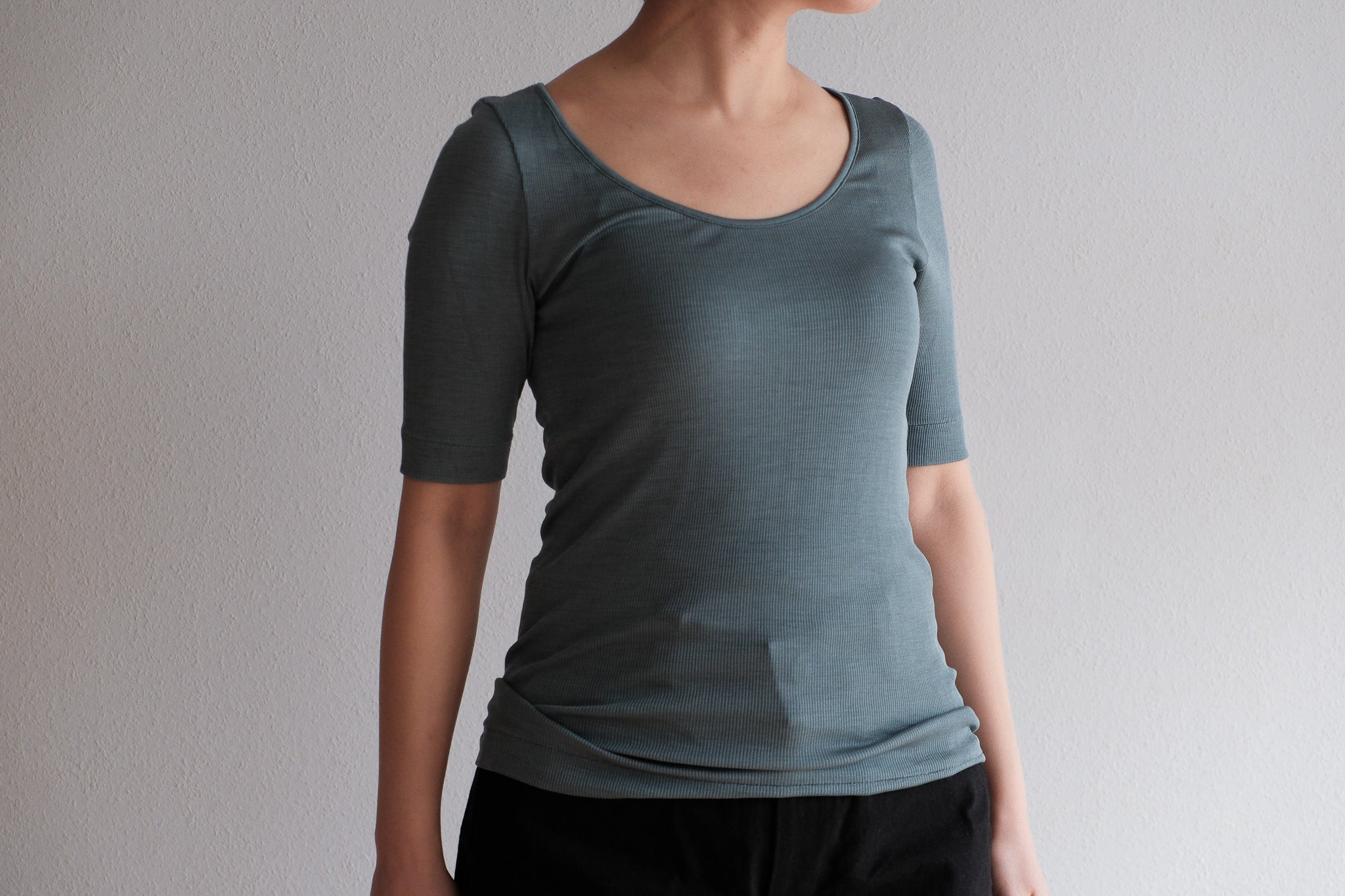 MALU JODY -2way neckline half sleeve-