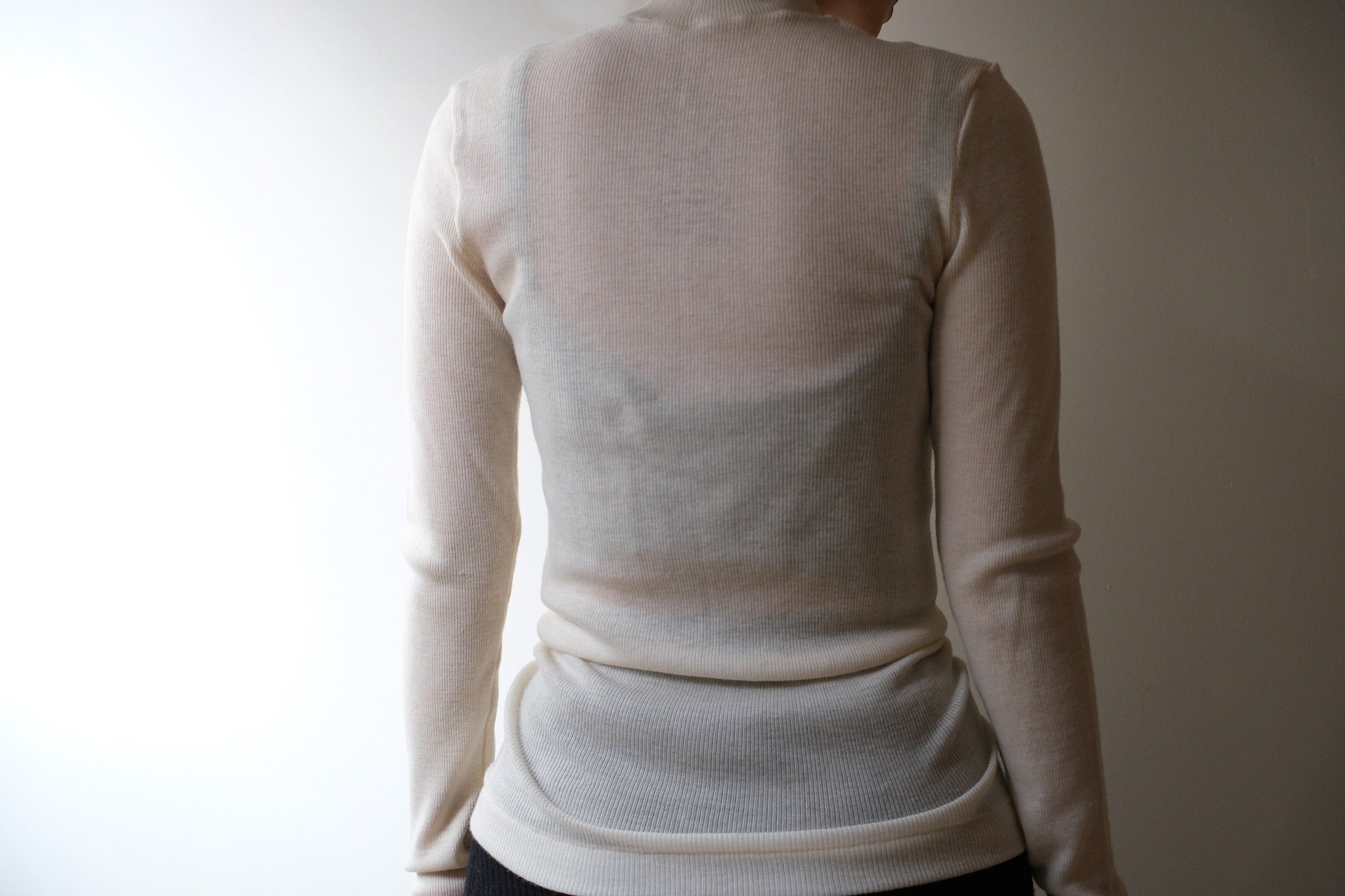 MALU GIA -Mock neck long sleeve-