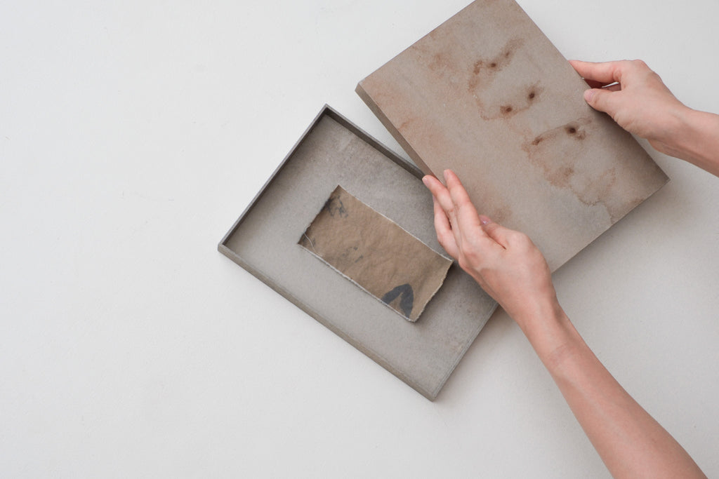 amachi. × かみ添　「Records of phenomena = 現象の記録」art piece