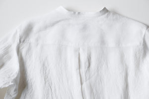 amachi. Side Slit Shirt Off White