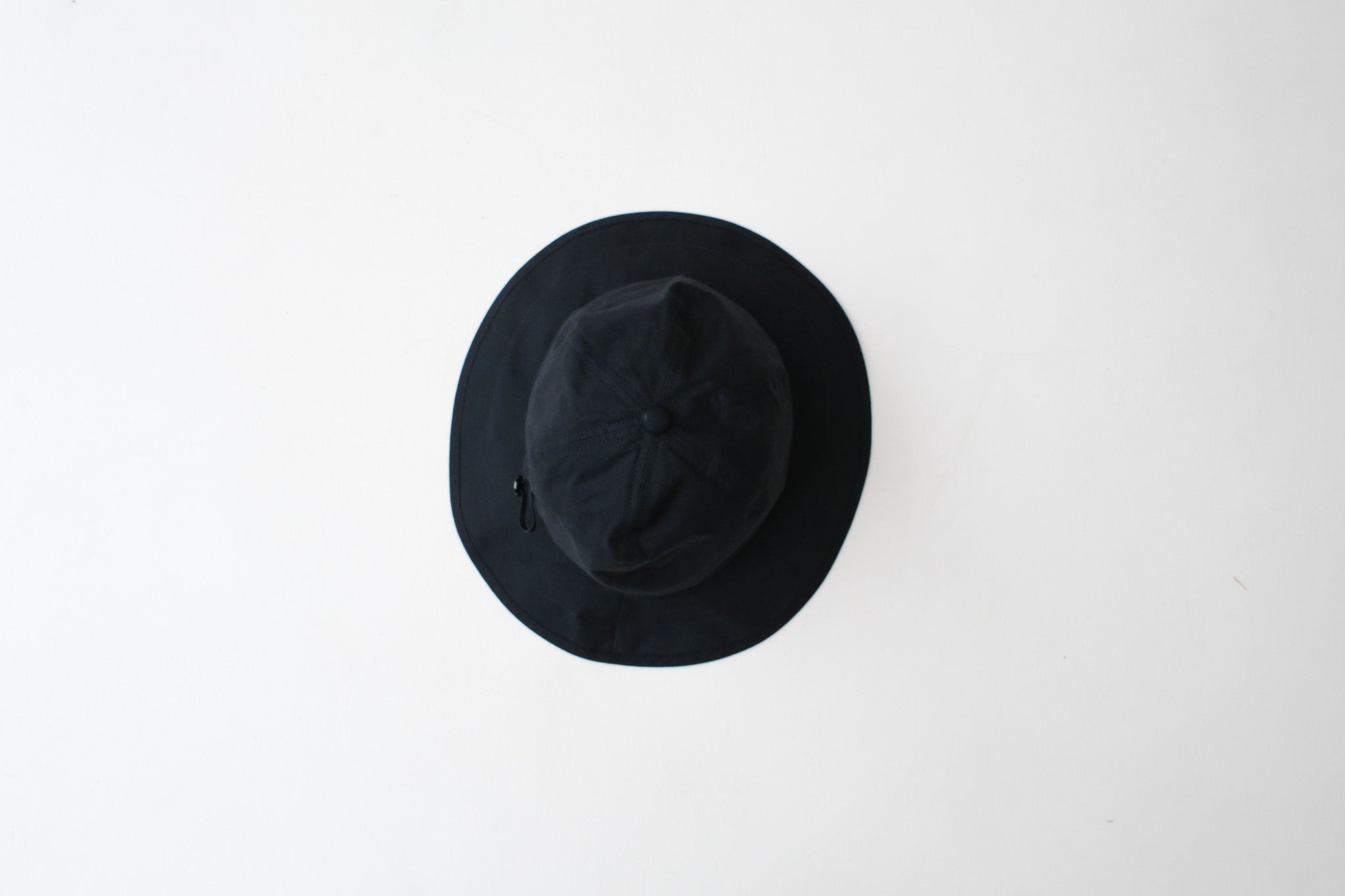 MAN-TLE  R19C2 "Wide Hat" Black Master Shield
