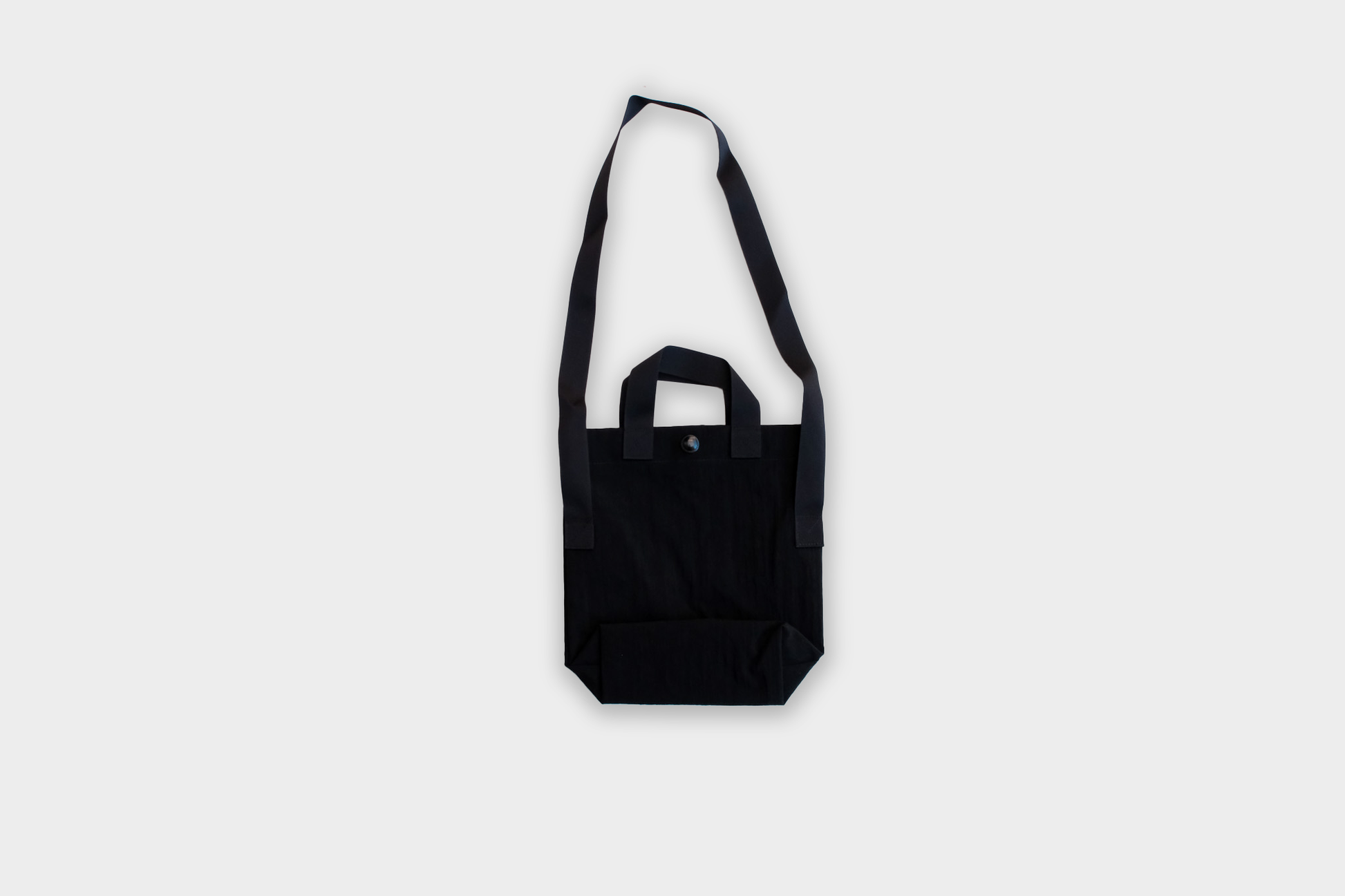 MAN-TLE　R0B1 " MINI TOTE" BLACK NYLON