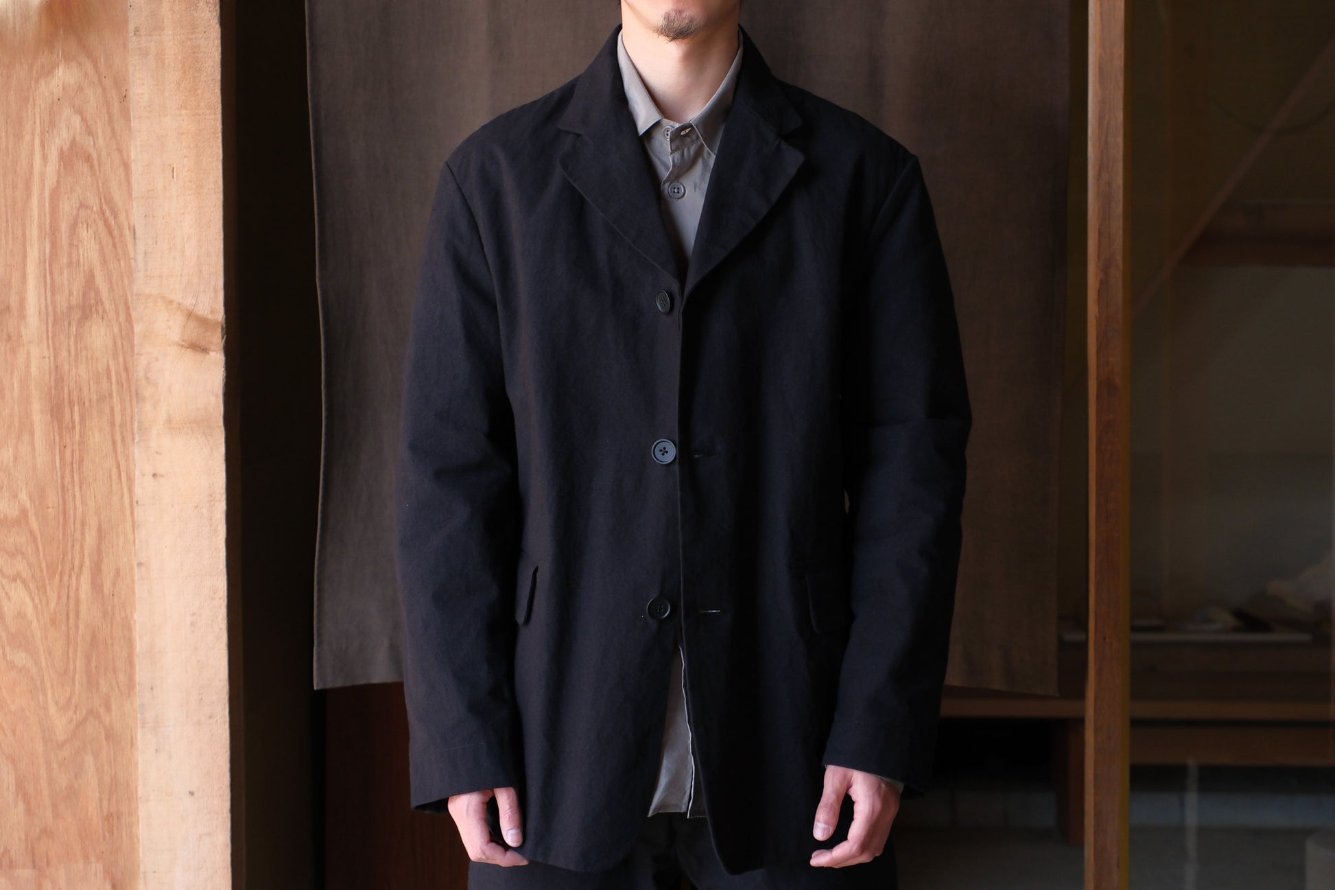 MAN-TLE JACKET R16Y2 Black Wax