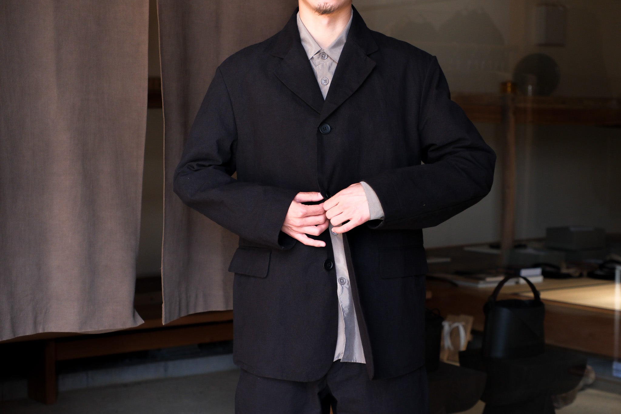 MAN-TLE JACKET R16Y2 Black Wax