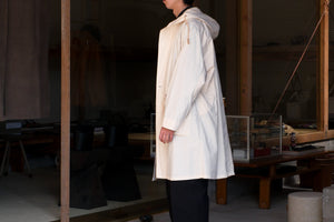 amachi. Fabric Forming Coat - Off White