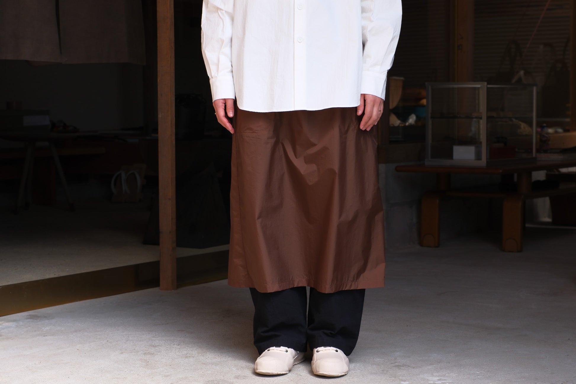 MAN-TLE WOMENS SKIRT W-R16P8  Brown Pak
