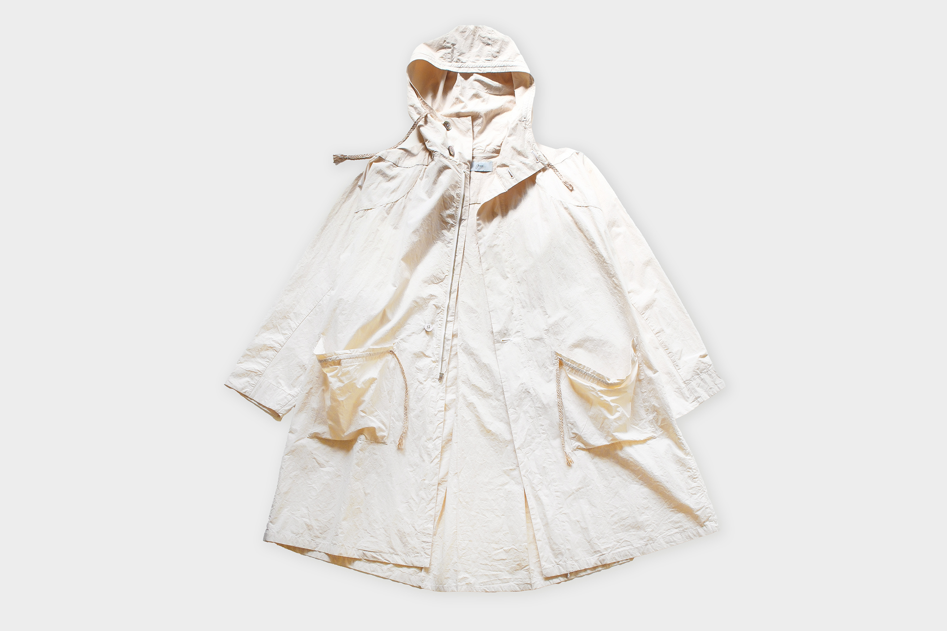 amachi. Fabric Forming Coat - Off White – 履物関づか 岩倉AA
