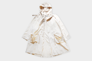 amachi. Fabric Forming Coat - Off White