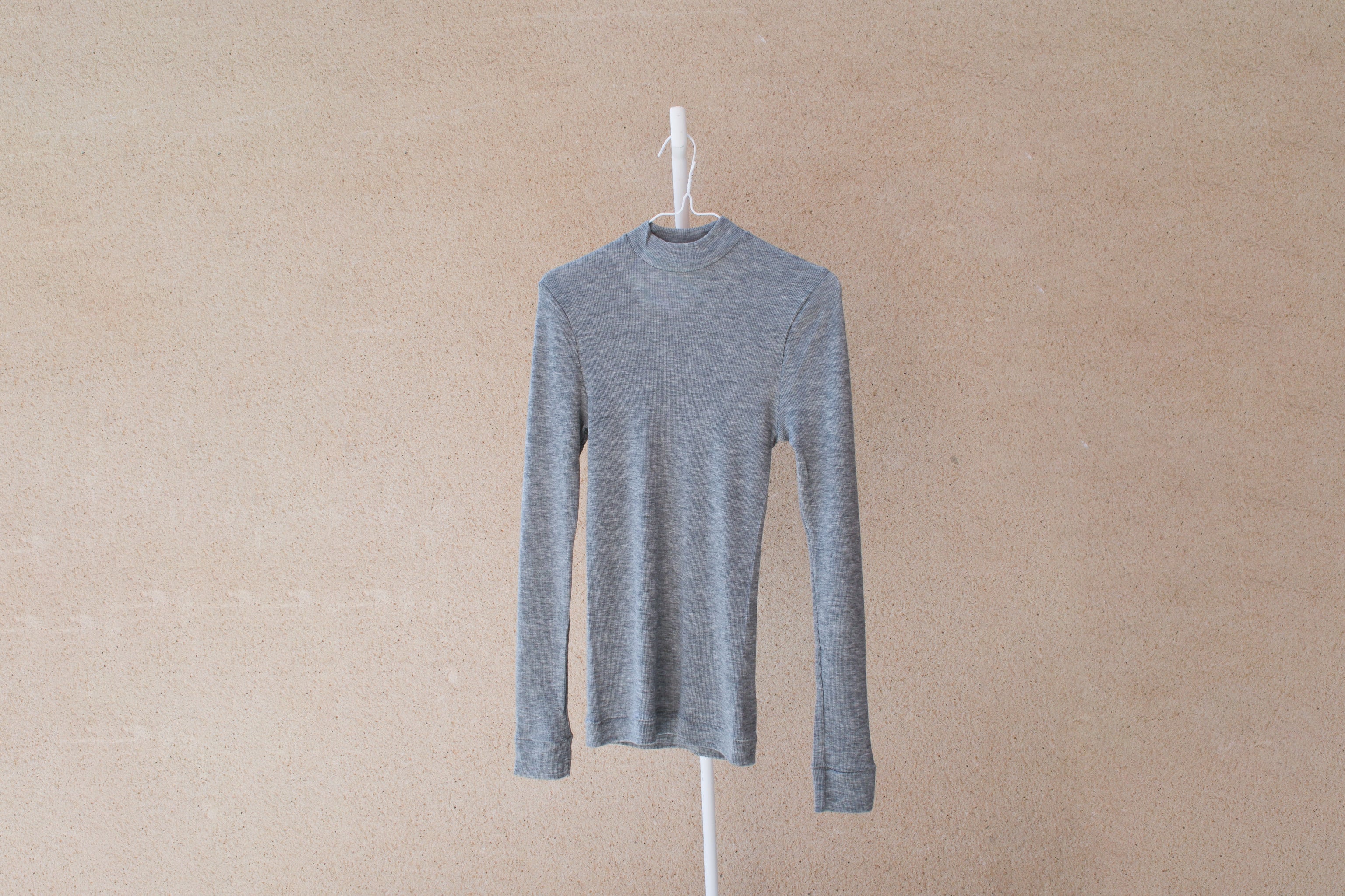 MALU GIA -Mock neck long sleeve-