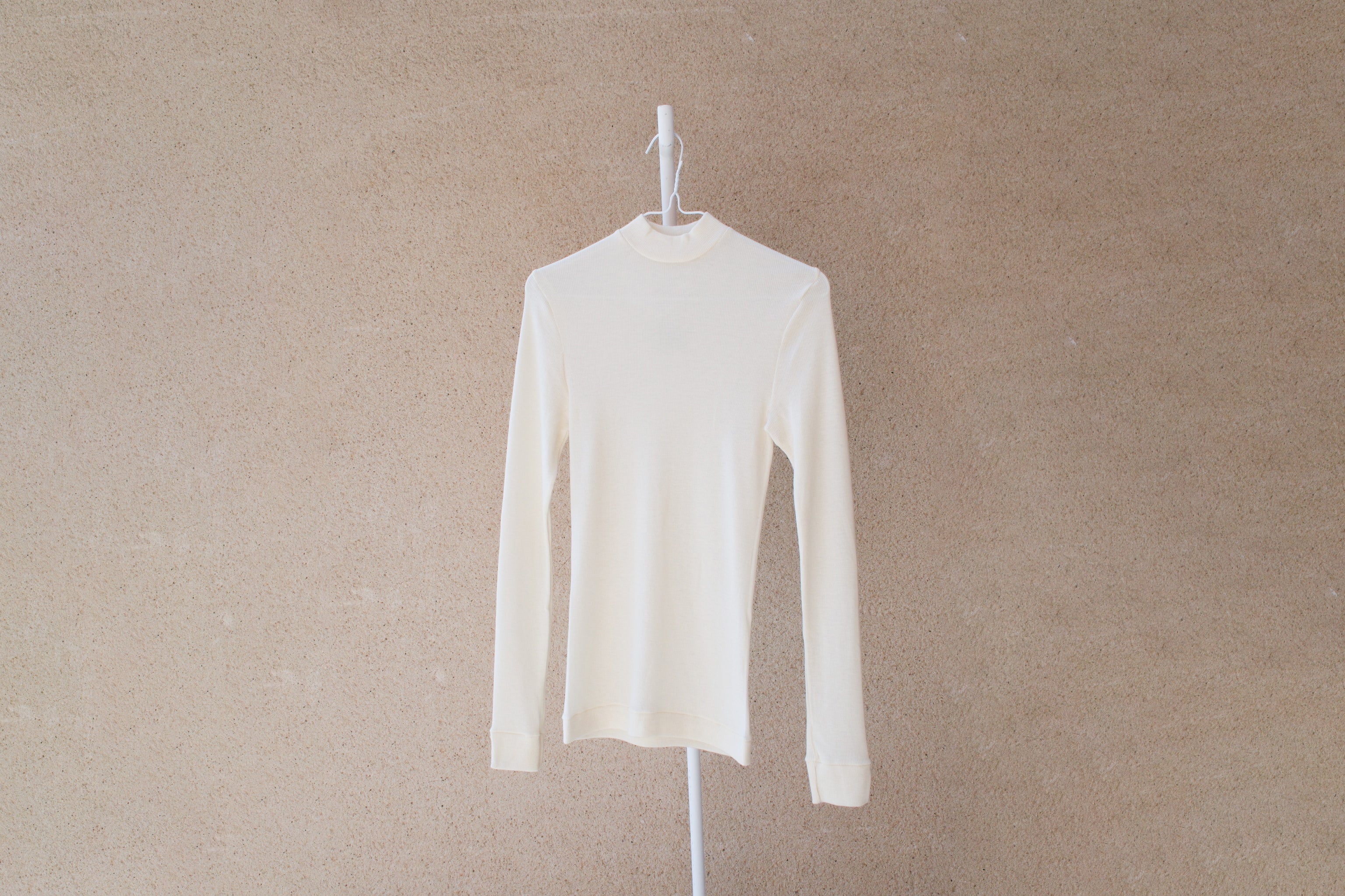 MALU GIA -Mock neck long sleeve-