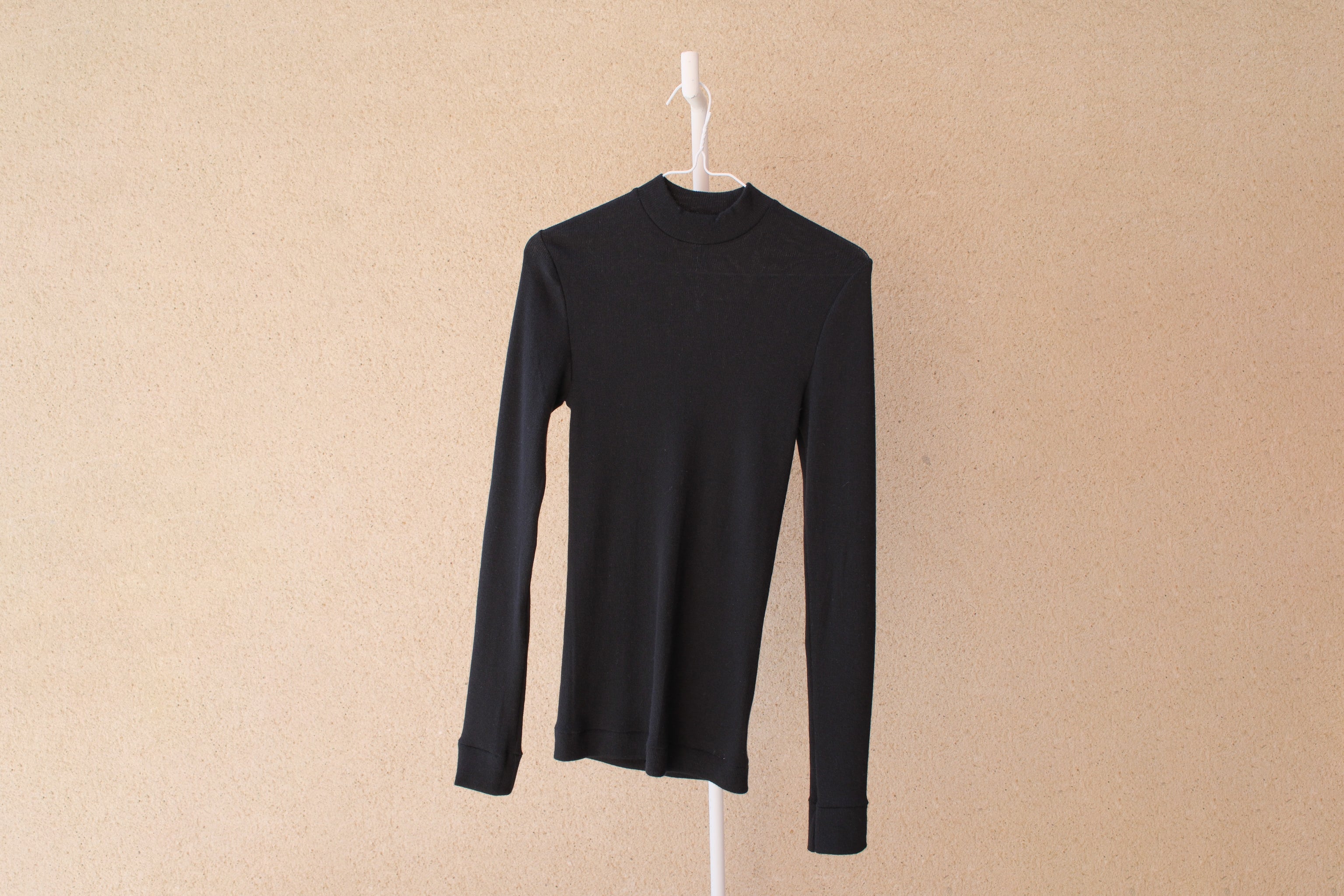 MALU GIA -Mock neck long sleeve-