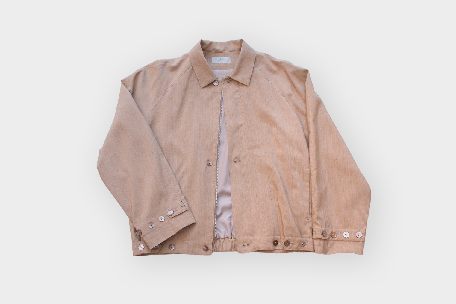 amachi. 19 buttons blouson