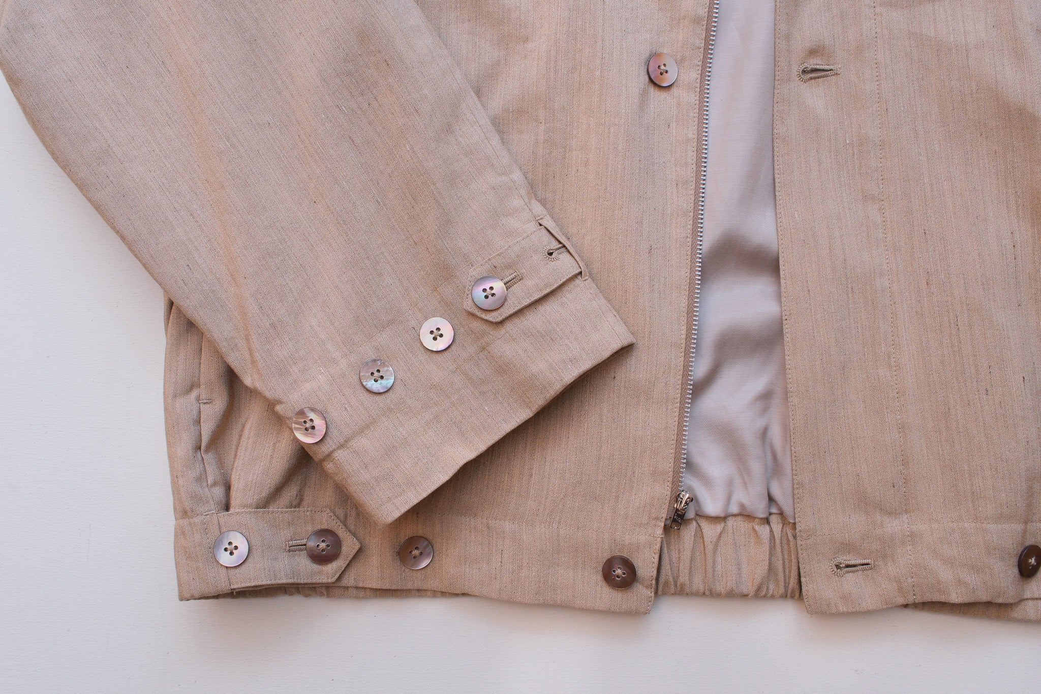 amachi. 19 buttons blouson