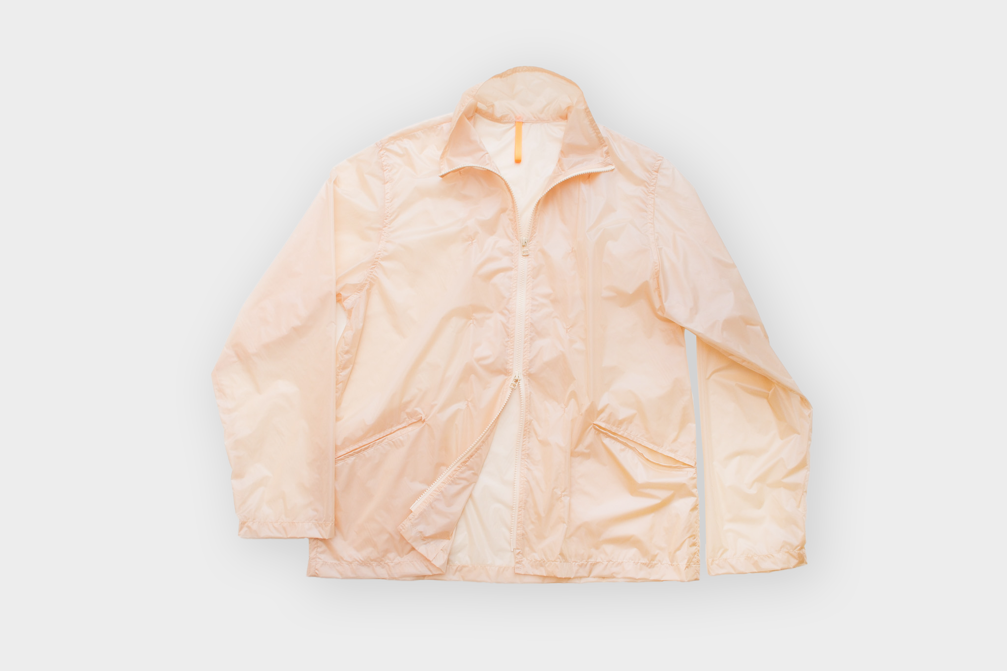 MAN TLE R18N3 "Track Jacket" Sand Track