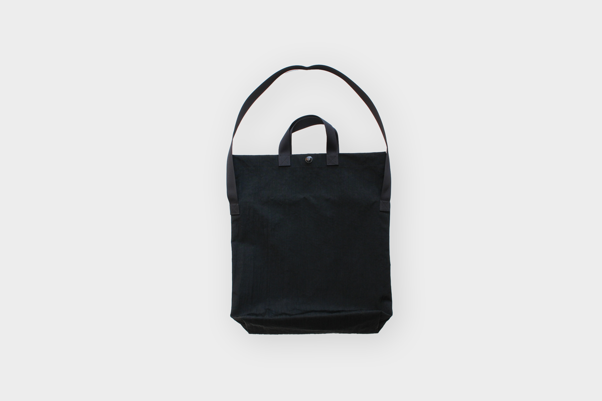 MAN-TLE　R0B1 "Multi Handle Tote" Black Nylon