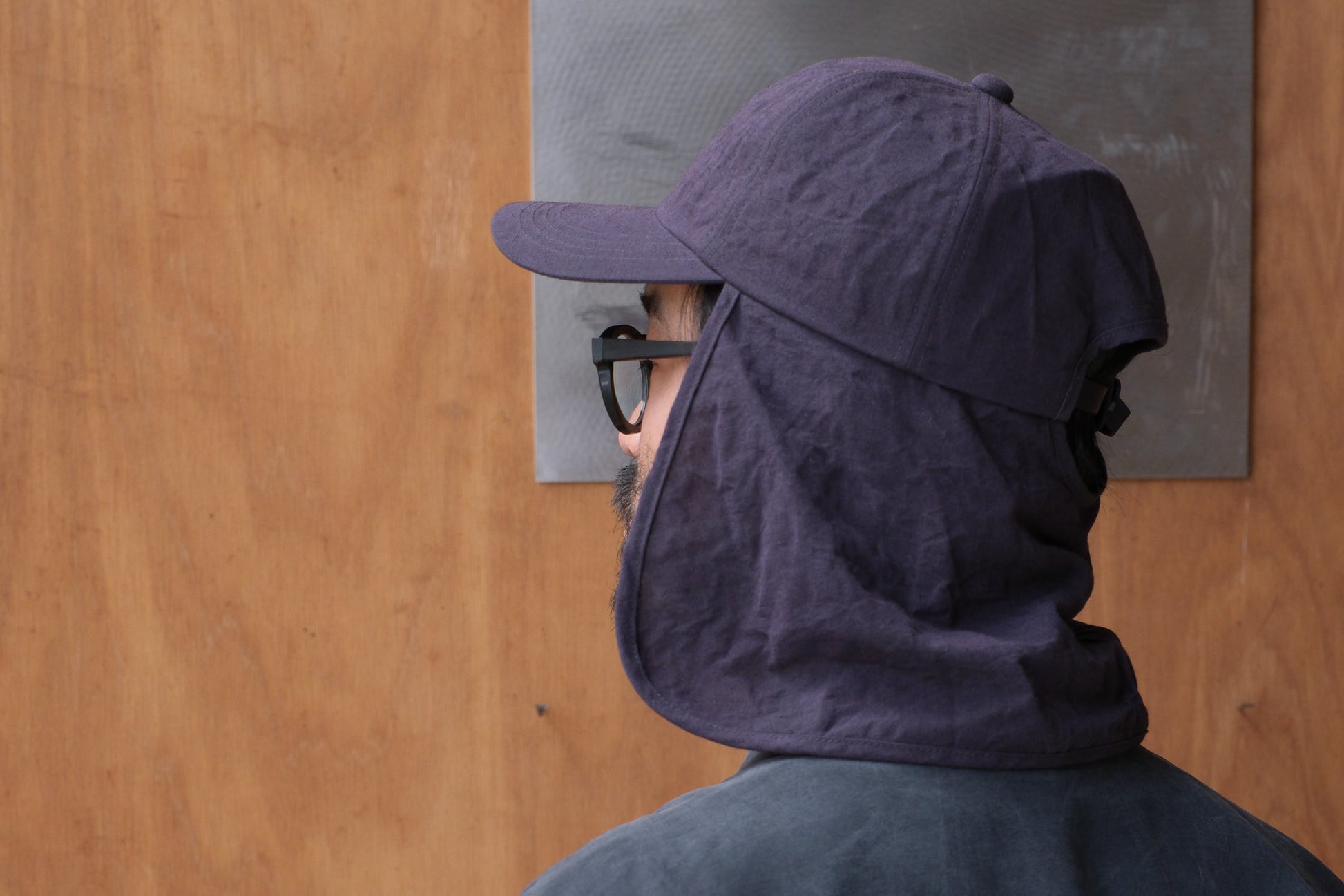 MAN-TLE R18C4 "Sun Cap" Rock Linen