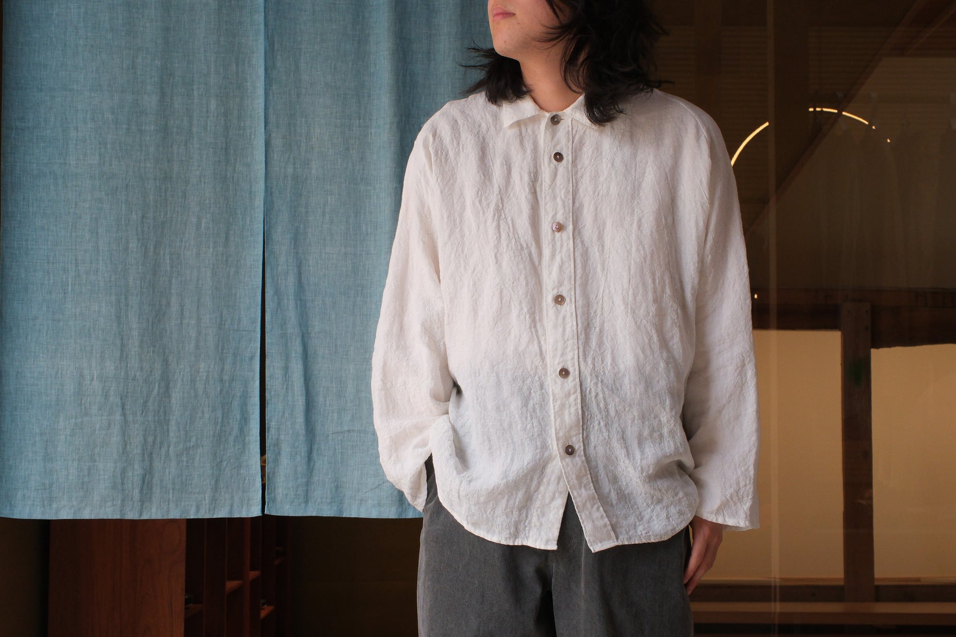 amachi. Phenomena Embroidery Shirt/White