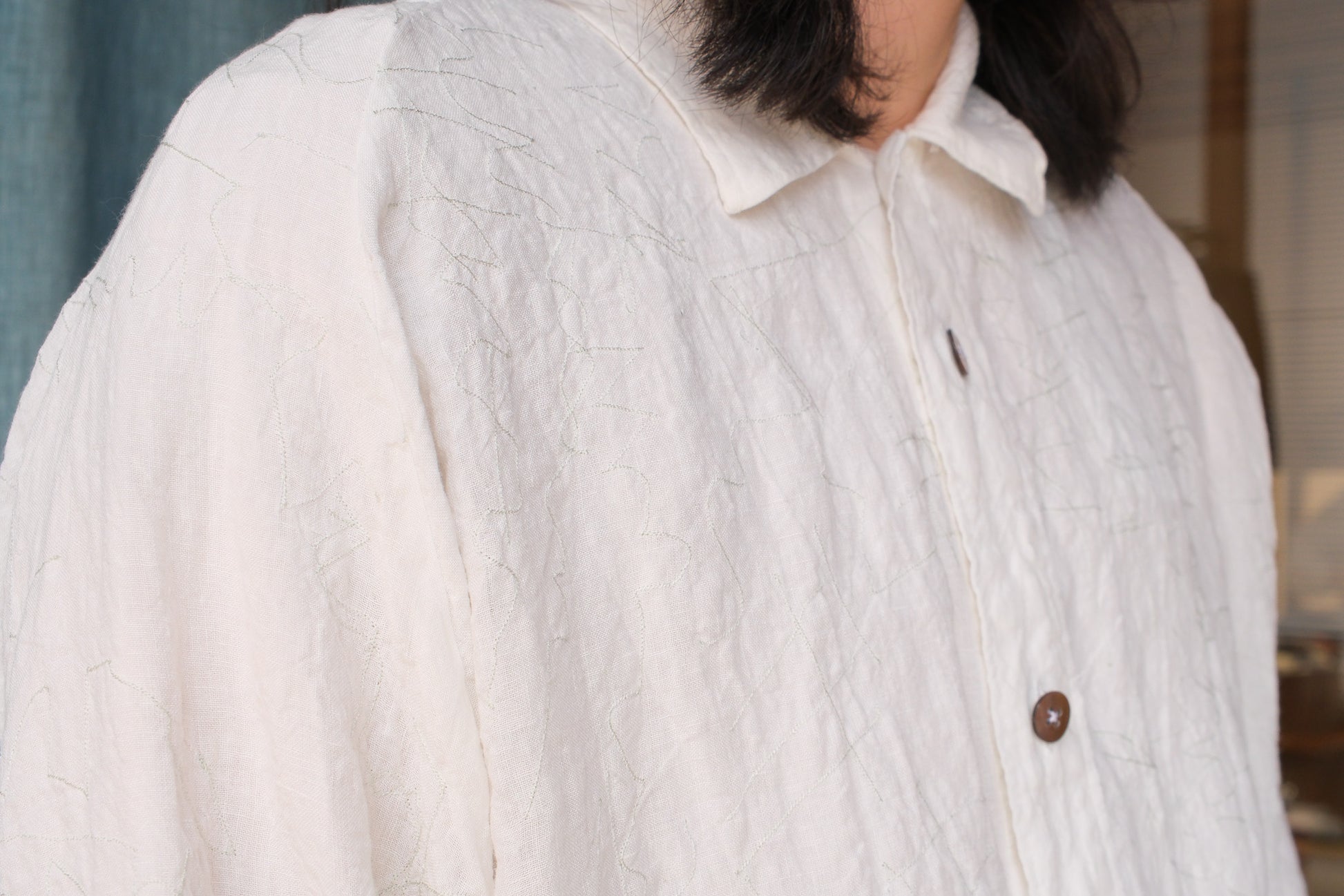 amachi. Phenomena Embroidery Shirt/White