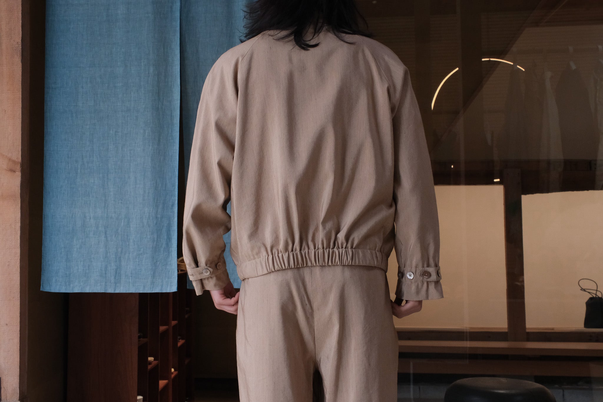 amachi. 19 buttons blouson