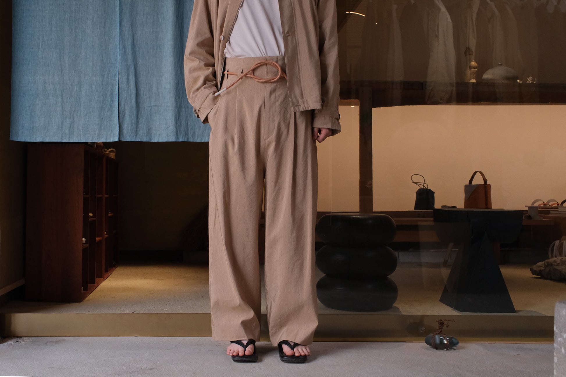 amachi.　Belted Baggy