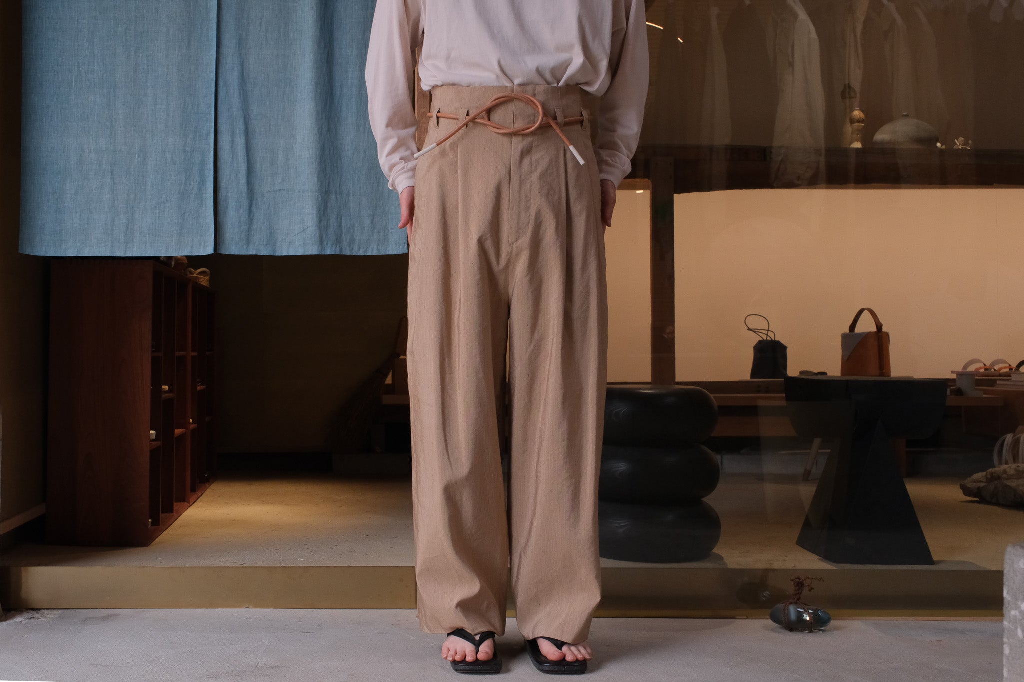 amachi.　Belted Baggy