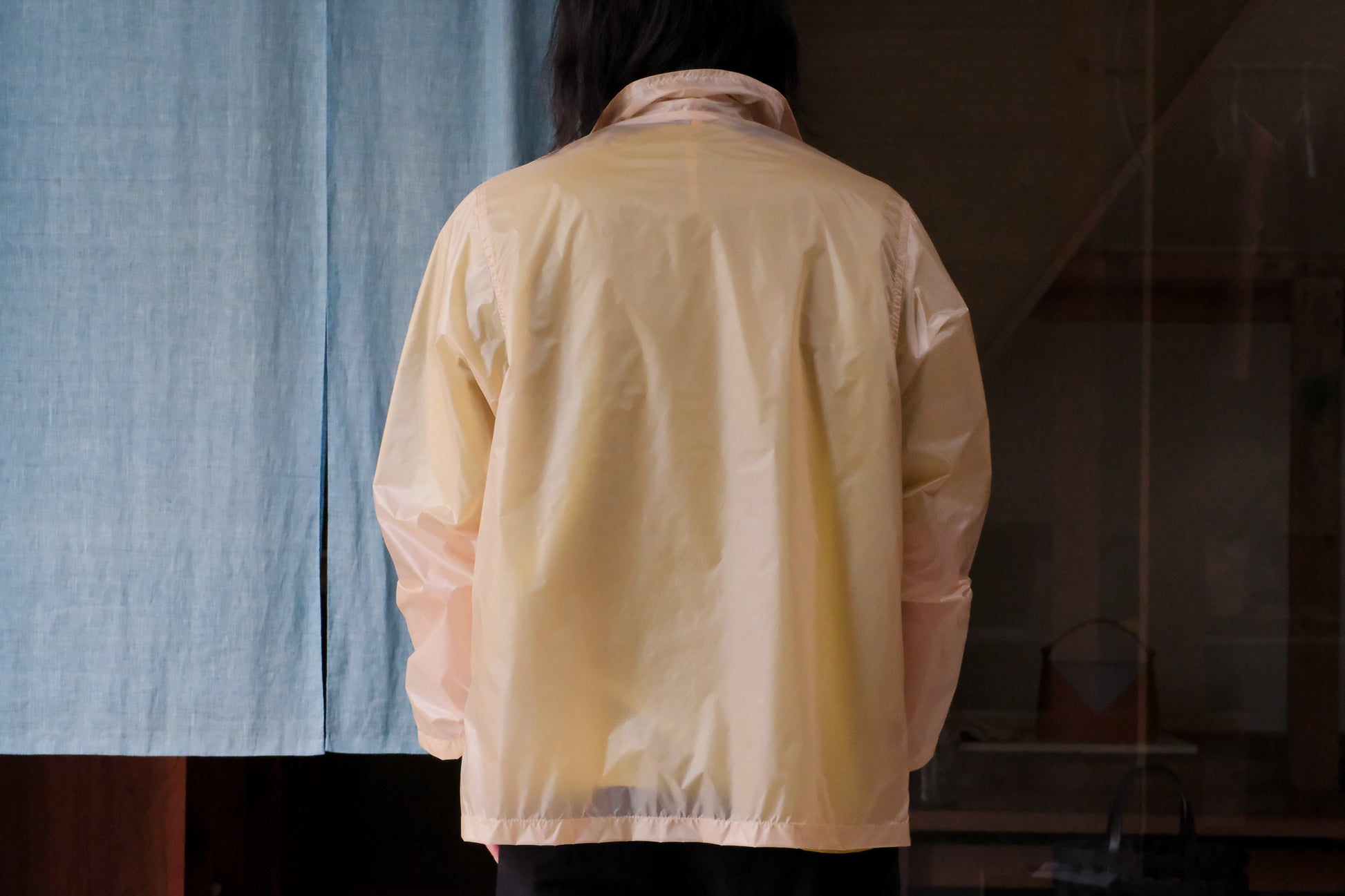 MAN TLE R18N3 "Track Jacket" Sand Track