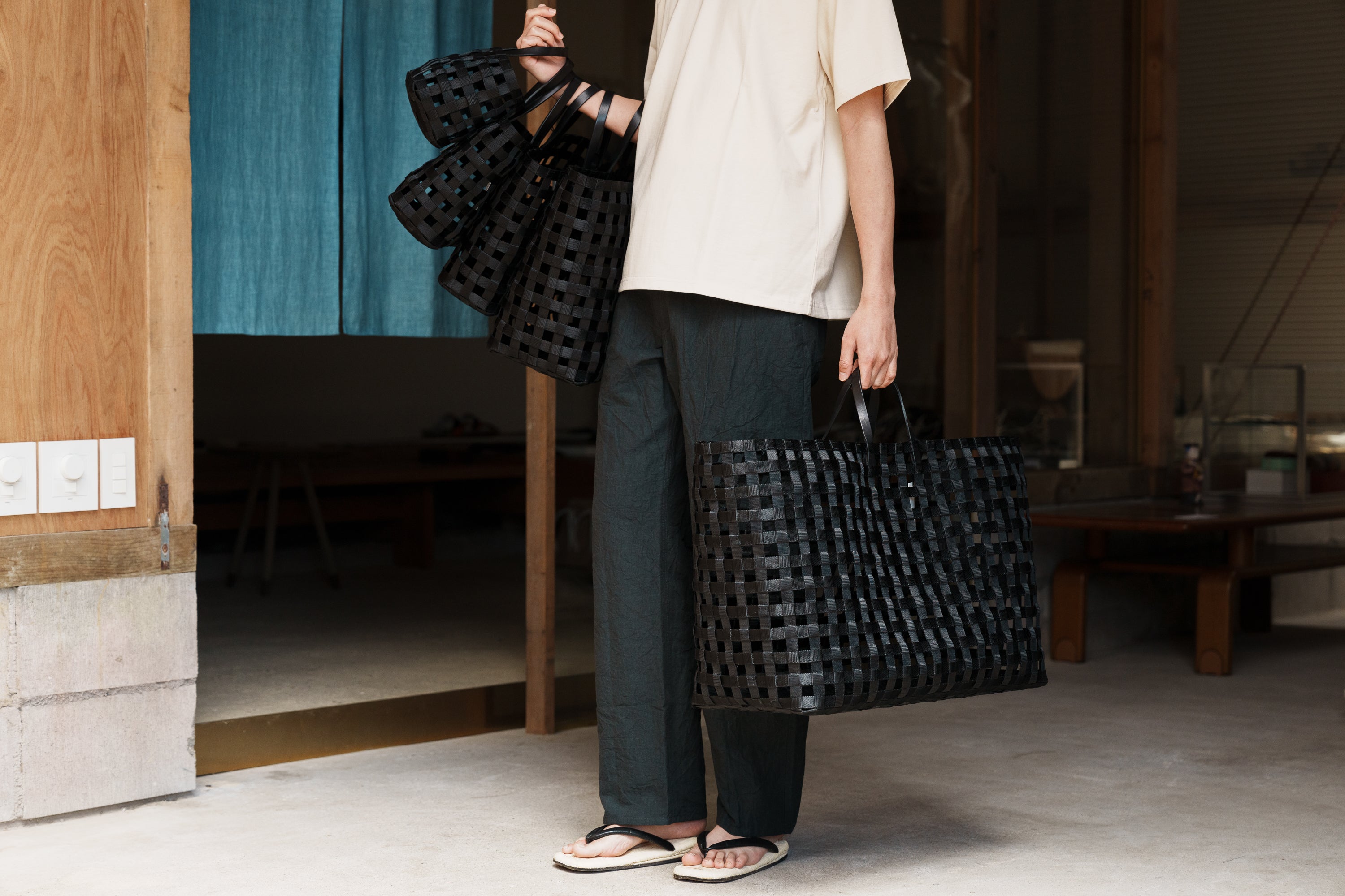 最終値下げ　CHACOLI ハーネスコレクションバッグ　黒 CHACOLI / Harness Collection Tote M